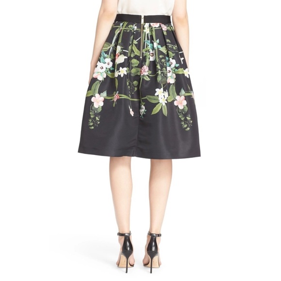 NWT Ted Baker floral Emmalin midi full skirt size US 4 - Picture 3 of 5